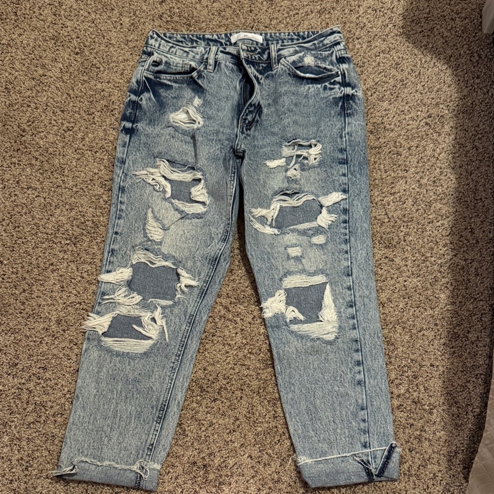 KanCan Distressed Blue Jeans